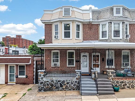 2nd image of 1617 W 9th St