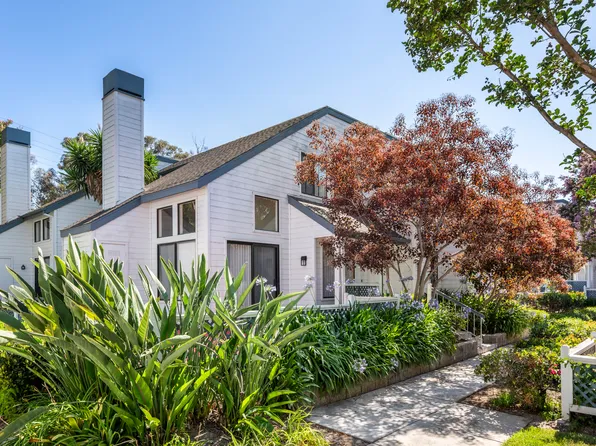 27 Fallingstar, Irvine, CA 92614