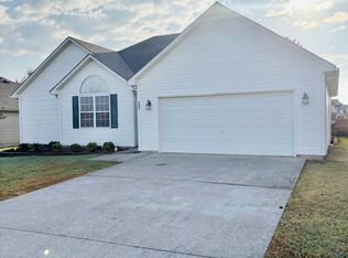 409 Cedar Hollow Dr, Bowling Green, KY 42101