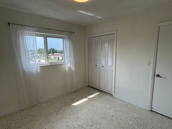 5th image of 380 E 35th St