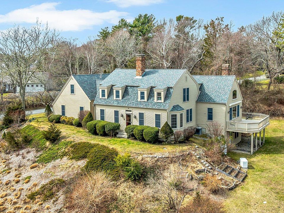 1st image of 26 Carlson Lane