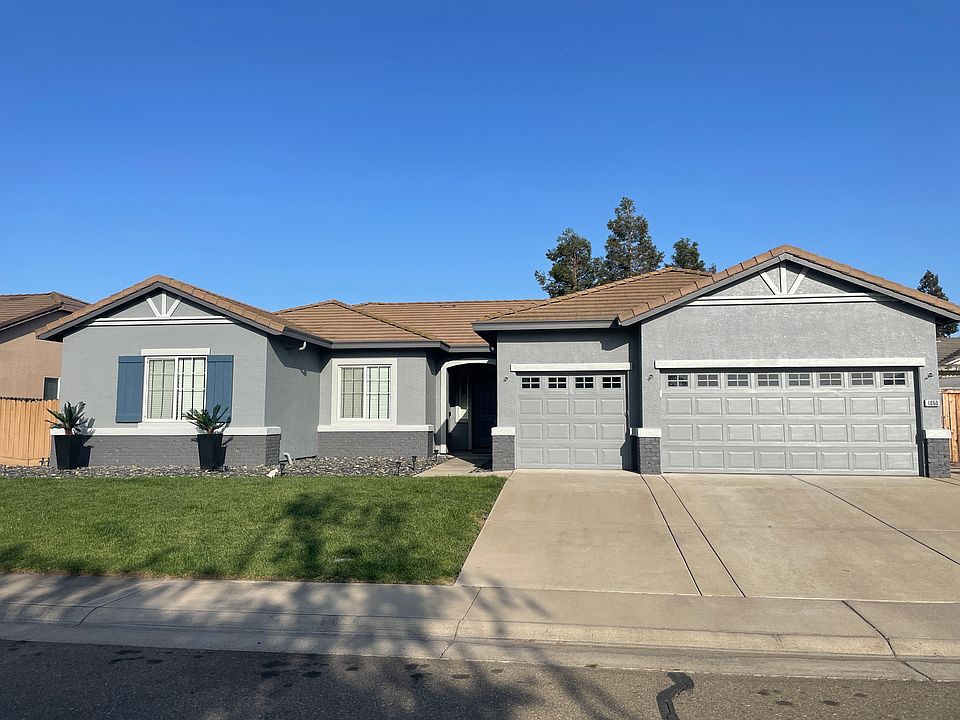 2nd image of 1060 Parnel Way
