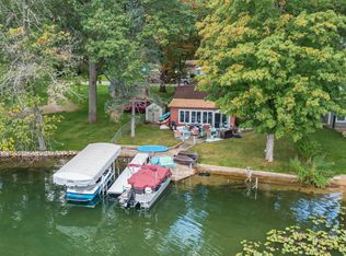 10015 Woodlawn Dr, Portage, MI 49002
