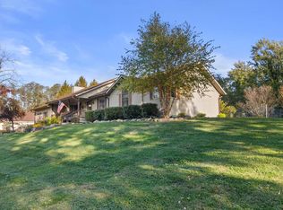 W1473 Peach Rd, Genoa City, WI 53128