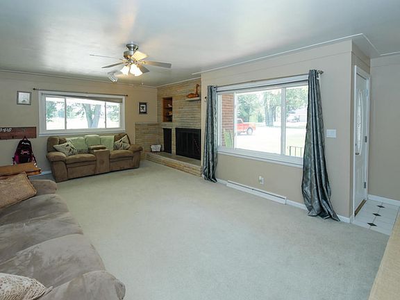 751 Riverview Dr-104