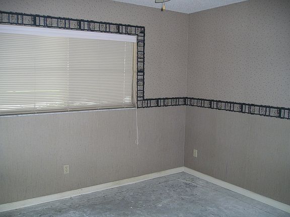 5th image of 9535 SW 85th Ter Unit C