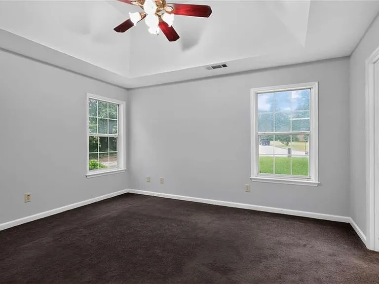 47 Sunhigh St — Photo 12