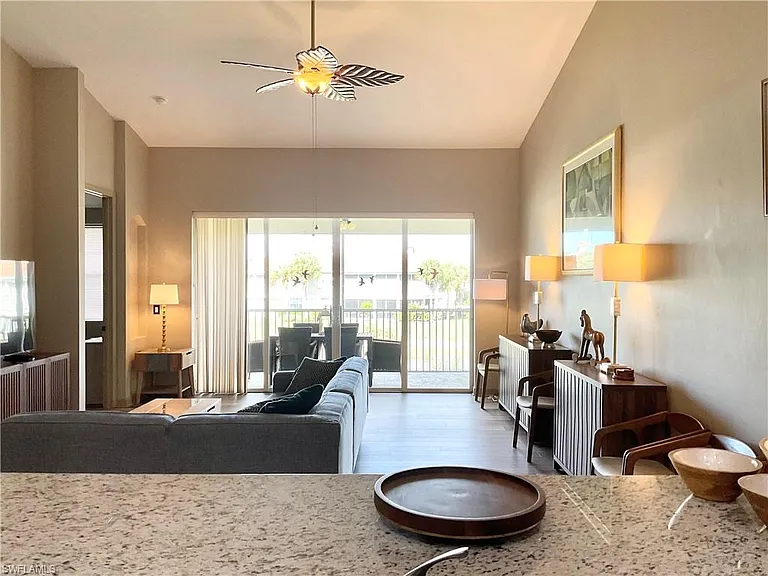 3060 Horizon Ln #1404 — Photo 9