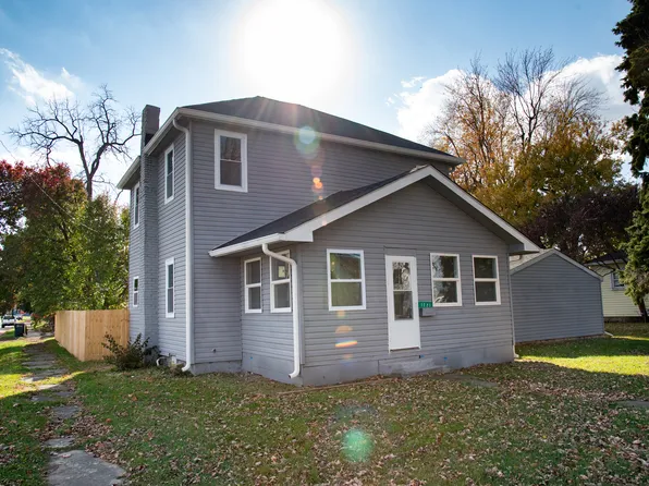 1721 S East St, Elwood, IN 46036