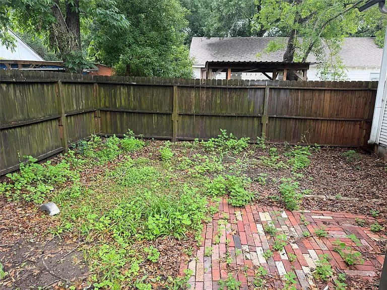 330 Gordy Rd — Photo 10