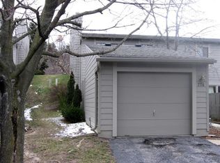 776 Watersedge Dr, Ann Arbor, MI 48105