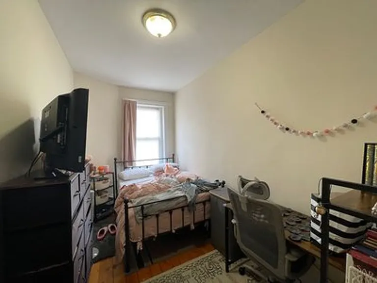 28 Quint Ave #21 — Photo 7