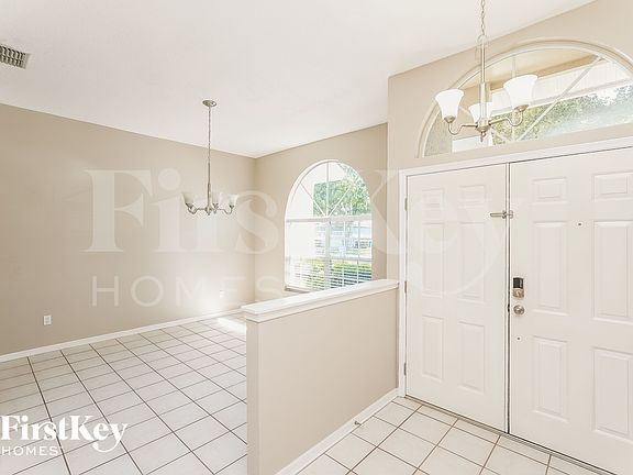 2nd image of 9712 Glenpointe Dr