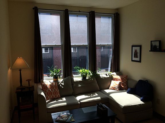 2nd image of 439 N 13th St APT 3C