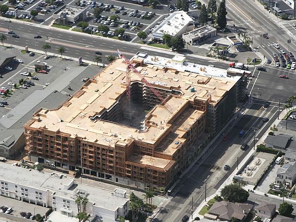 2nd image of 18504 Beach Blvd Unit 556