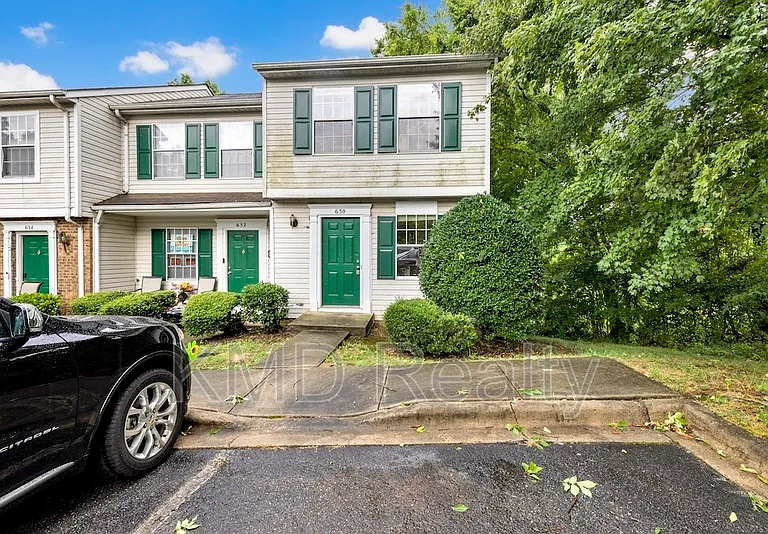 630 Lex Dr — Photo 1