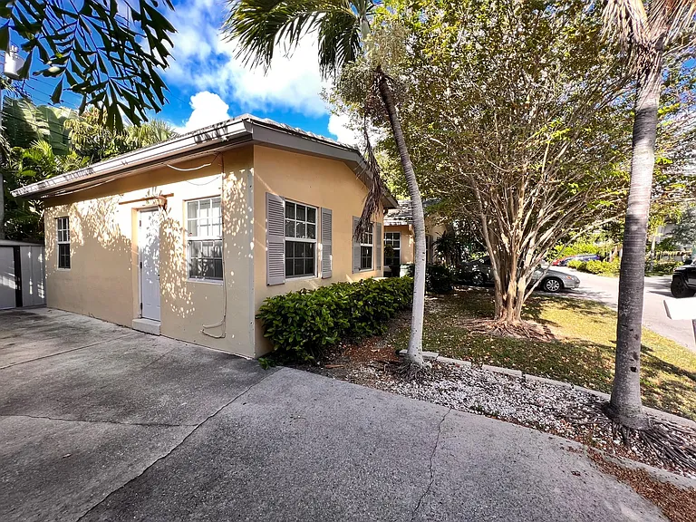 950 Lake Wyman Rd #A — Photo 11