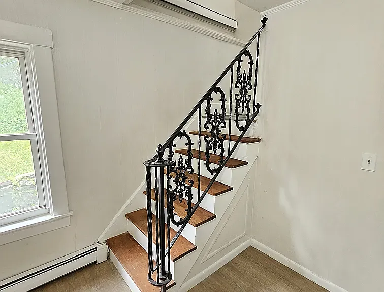 616 Lakes Rd — Photo 5