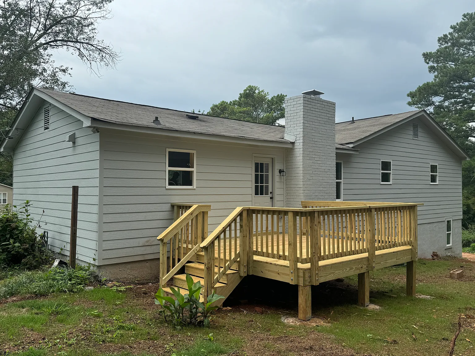 4 bed, 2228 sqft, $2,700 — Photo 4