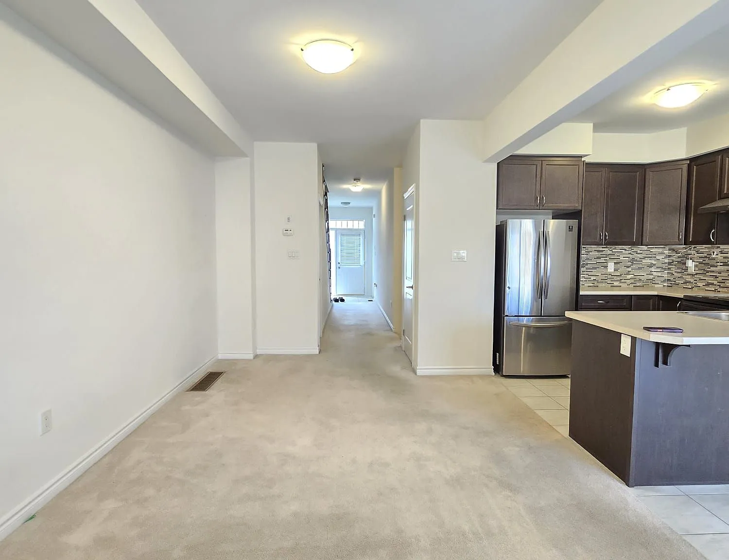 3 bed, $2,395 — Photo 3