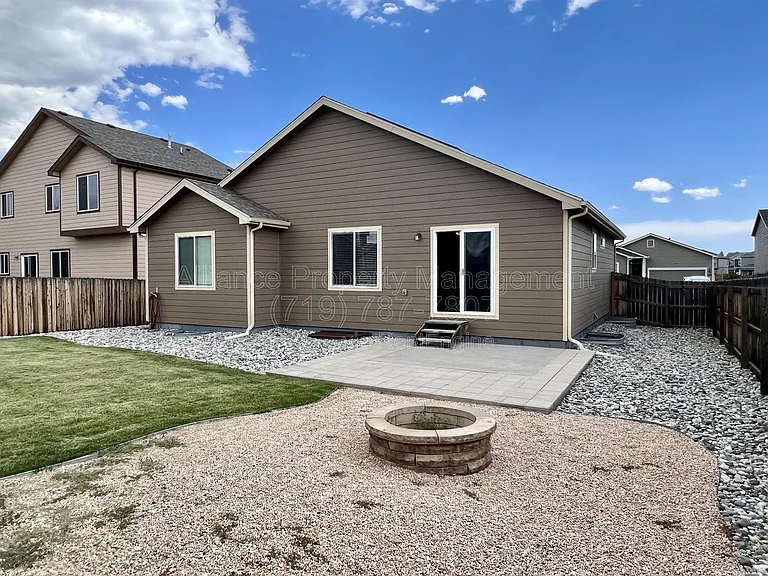 10020 Seawolf Dr — Photo 42