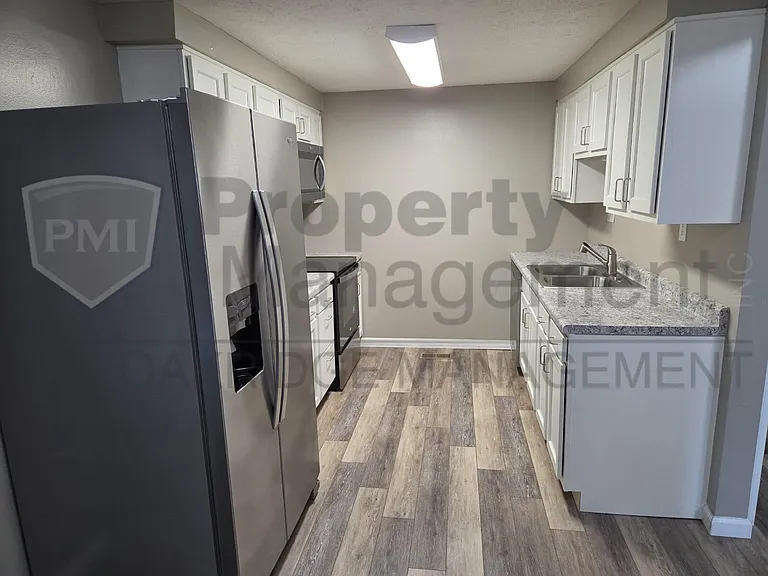 1256 Heritage Dr — Photo 10