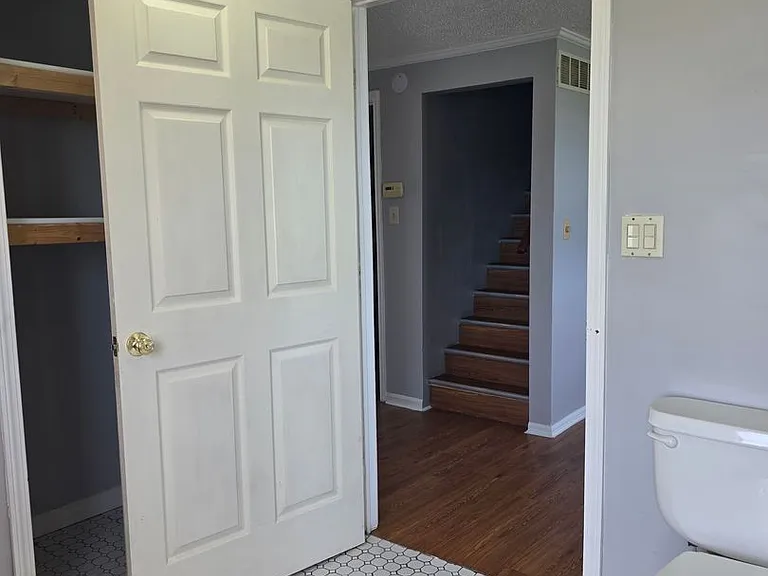 6172 Loe Rd — Photo 34