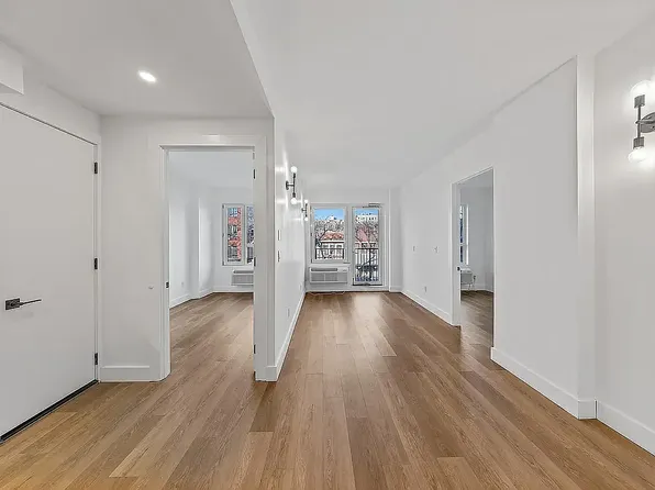 1042 President Street image 1 of 12