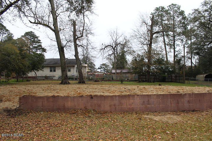 1st image of 2946 Sylvia Dr