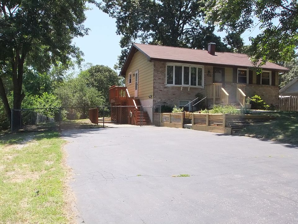 2nd image of 775 G St