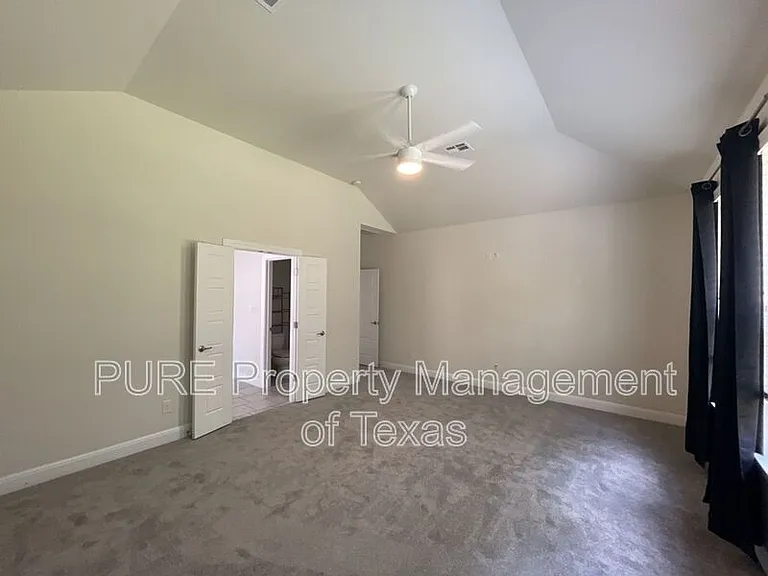 716 Expedition Way — Photo 34