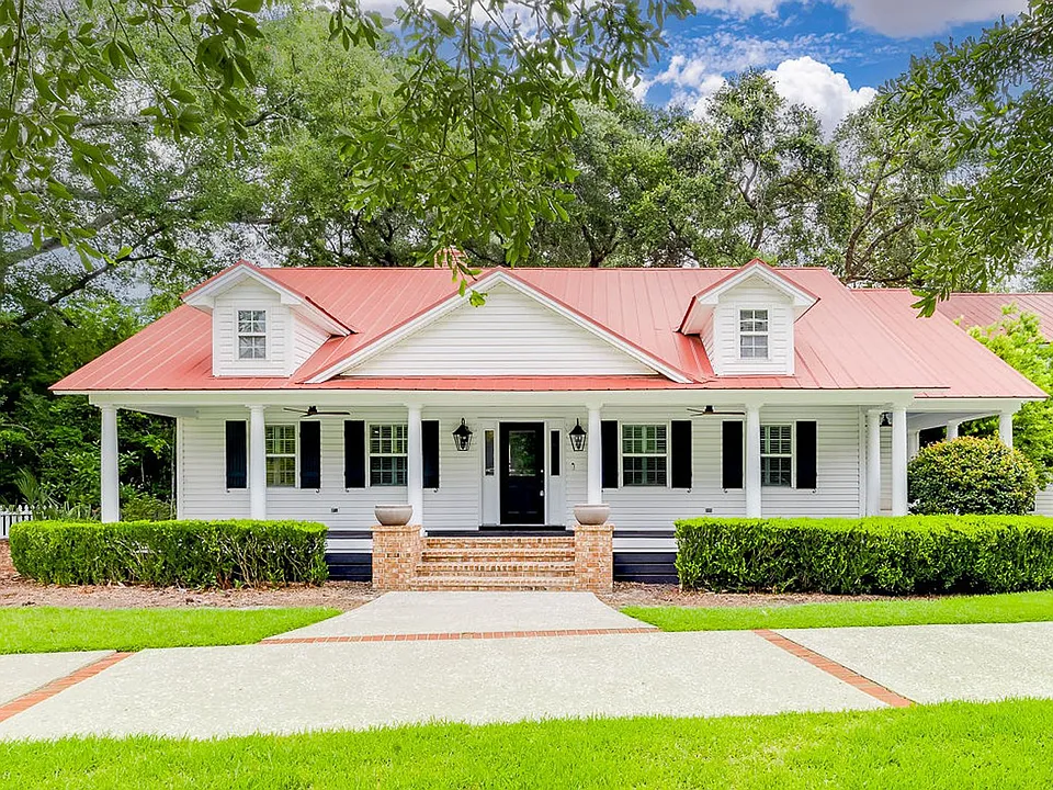 38 Noble Glen Dr