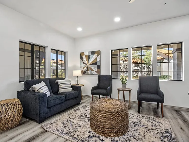 4250 E Busby Dr — Photo 13