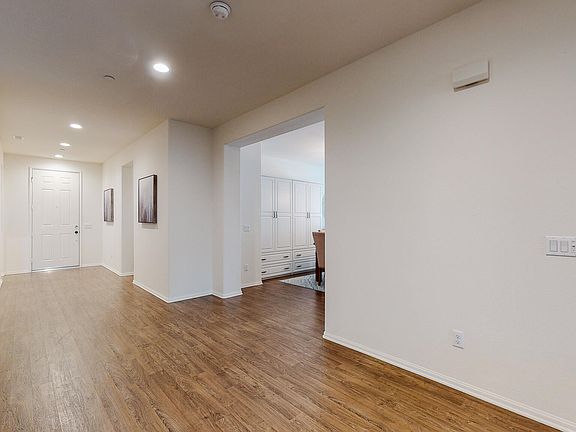 5th image of 27747 Bahama Bay St