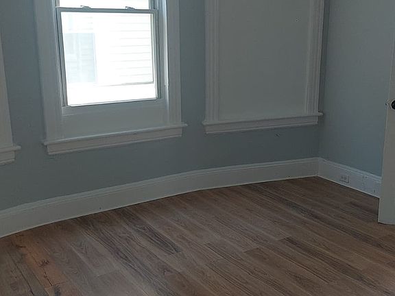 5th image of 88 6th St #1