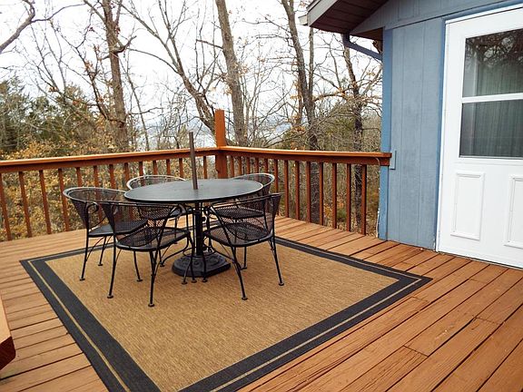 2nd image of 30 Kimberling Shores Ln
