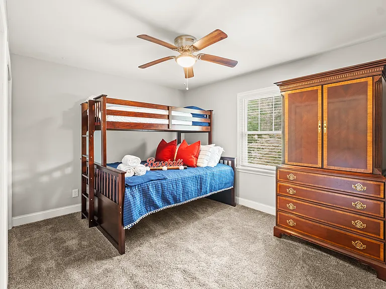 405 Boling Dr — Photo 13