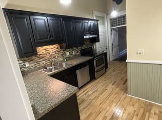 23 S Central Park Plz, Jacksonville, IL 62650