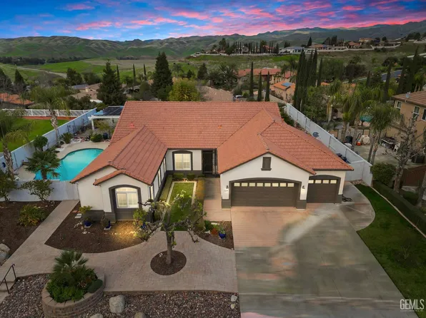 13304 Carpaccio Ln, Bakersfield, CA 93306