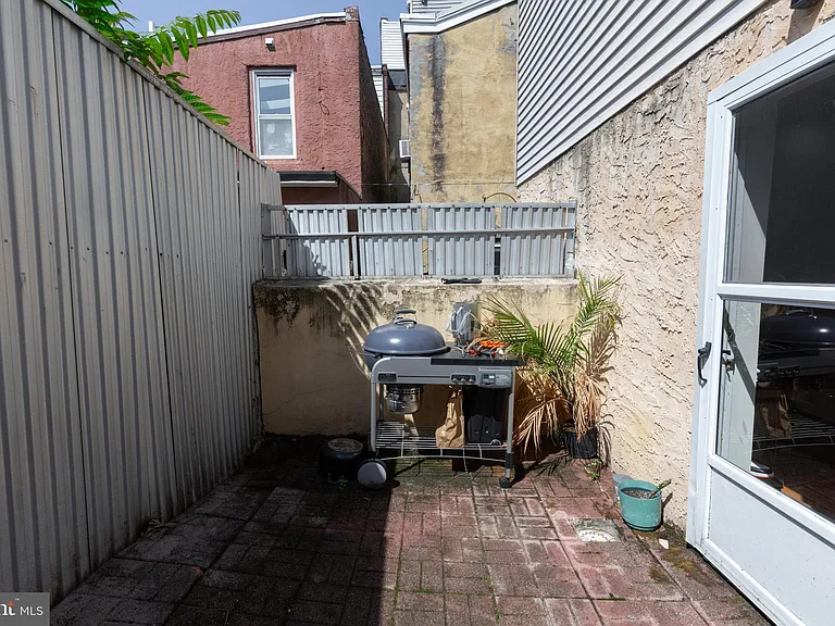 808 Gaul St — Photo 25