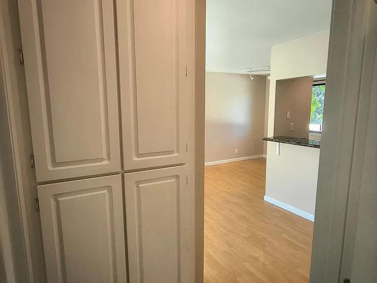 2827 Monument Blvd #24 — Photo 38