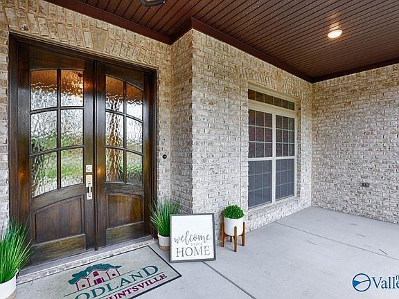 3rd image of 103 Naismith Dr