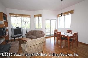 3rd image of 73 Tompkins Cir