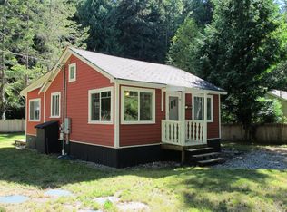 1867 Roosevelt Way, Point Roberts, WA 98281