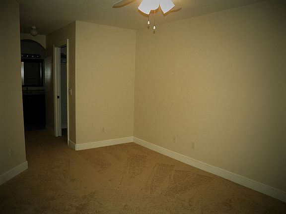 5th image of 2440 27th Ave NE