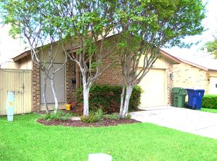 2915 Pegasus Dr, Garland, TX 75044