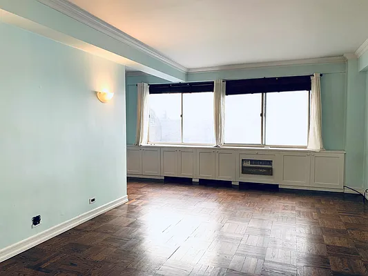 Rented by R New York | media 1