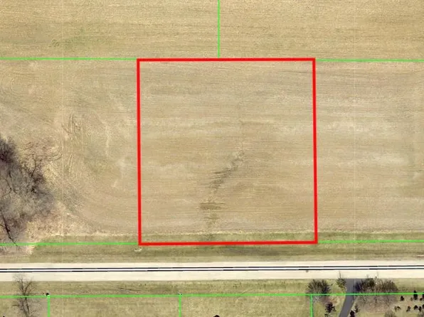 22 W Kim Rd, Peru, IN 46970