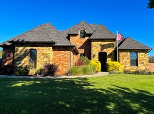 20 Old Post Ln, Enid, OK 73703