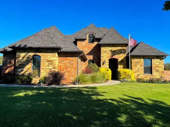 20 Old Post Ln, Enid, OK 73703